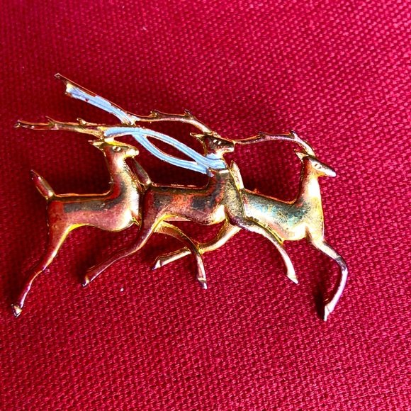 Vintage Holiday/Christmas Brooches- Set of 4 - Picture 3 of 6